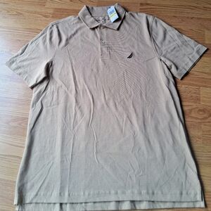 Nautica Mens Tan shirt Sz M, MSRP $59.50